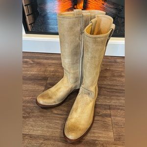 Sendra Beige Heeled Boots